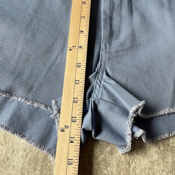 Di lies,Juniors blue short,2front slide pockets,2back pockets,high rise,twill - Picture 15 of 16